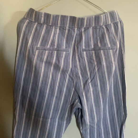 High rise trousers - Picture 4 of 4